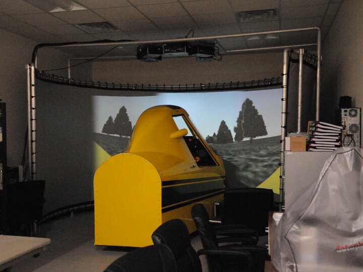Flight simulator